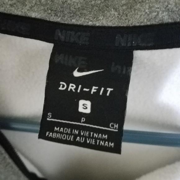 Men's NIKE 1/4 Zip DRY-FIT Jacket Sz. S - Picture 3 of 3